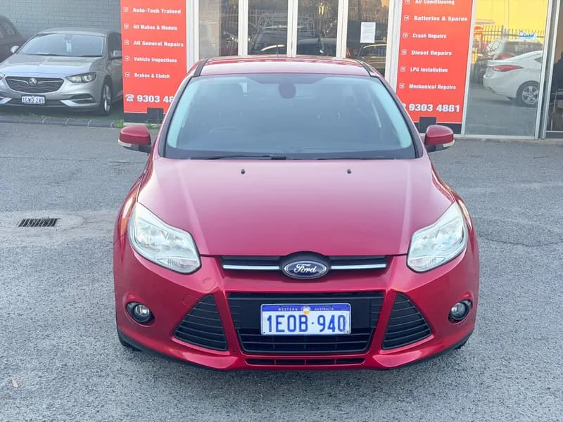 2014 Ford FOCUS TREND