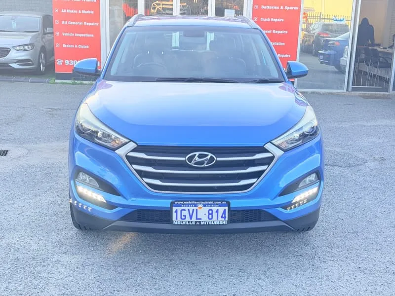 2017 Hyundai TUCSON ACTIVE X (FWD) โ primary photo