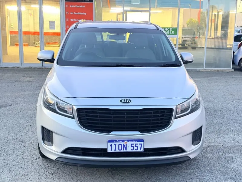 2016 Kia CARNIVAL S