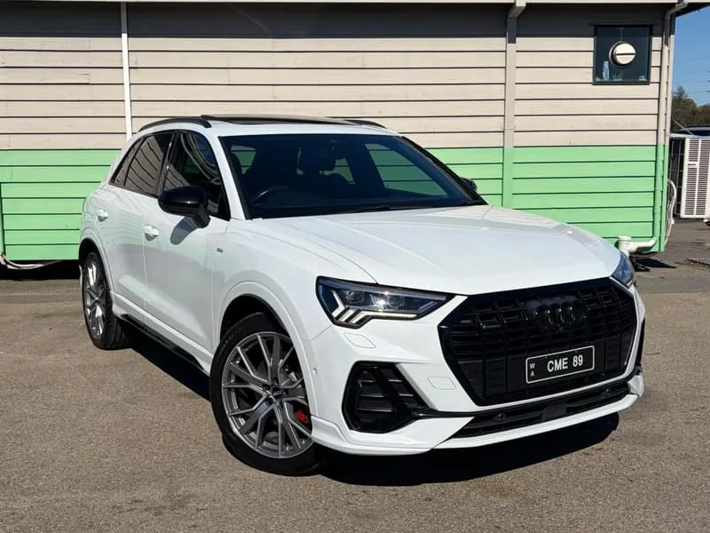 2020 Audi Q3 40 TFSI S line F3