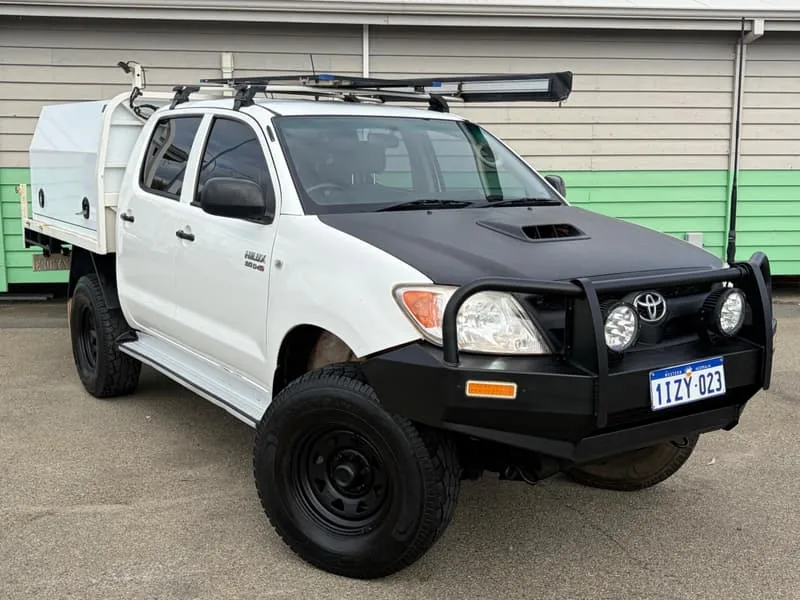 2005 Toyota Hilux SR KUN26R 4X4